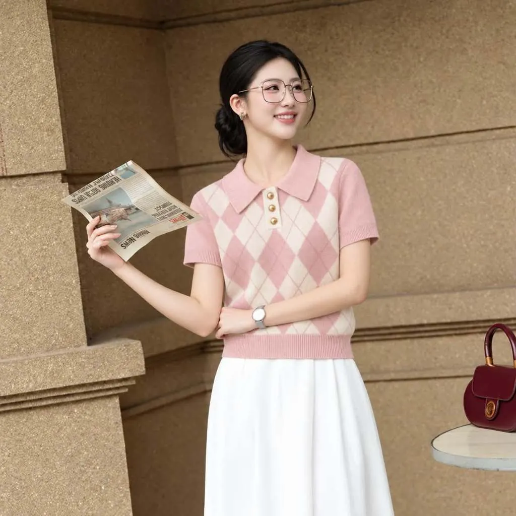 Áo Hồng nhạt mặc thật